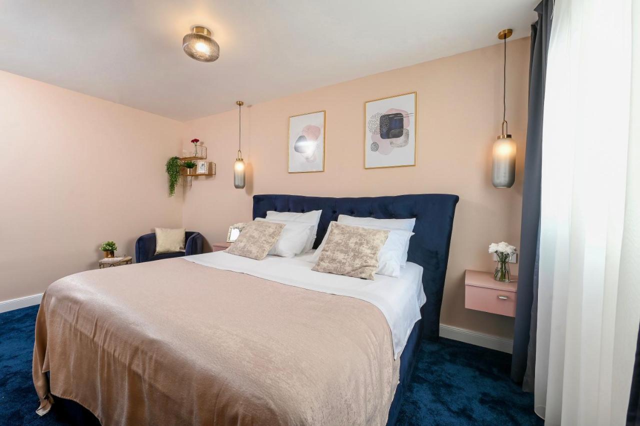 S Design Apartment Zara Esterno foto